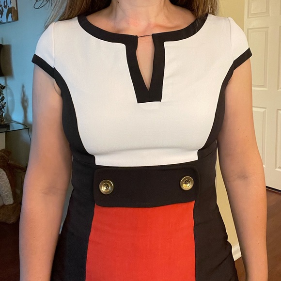 Sandra Darren Color Block Split Neck Sheath Dress 8P - Picture 4 of 9